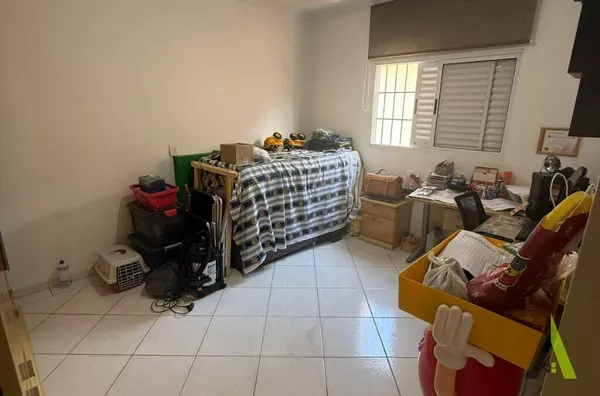 Sobrado em Bairro Tradicional em São Roque! 