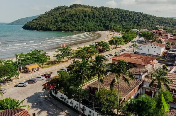 Casa Exclusiva de frente para Praia em Ubatuba!