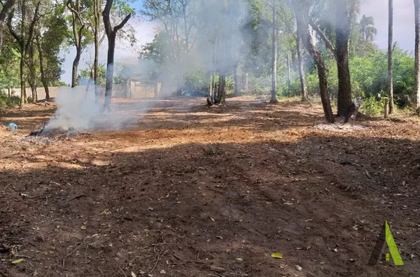 Terreno em Bairro Tradicional de São Roque!