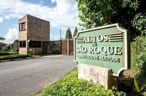 Terrenos em Condomínio Fechado de Alto Padrão em São Roque!
