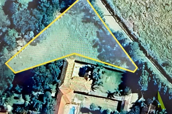  Terreno Plano em Condomínio Fechado em São Roque!