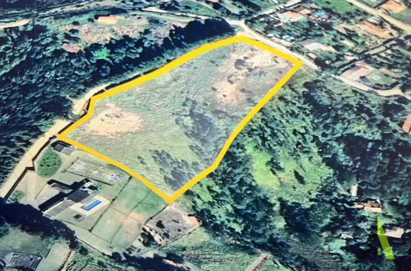 Oportunidade de Investimento em Terreno com Potencial Inigualável!