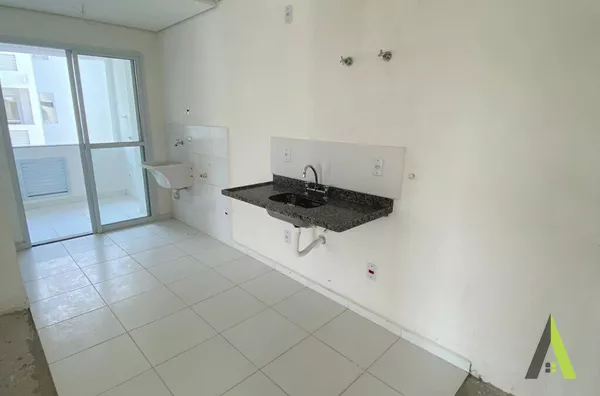 Apartamento em Condomínio Novo em São Roque! 
