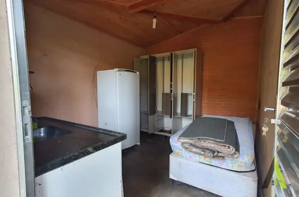 Chácara maravilhosa  com Piscina e canil em São Roque 