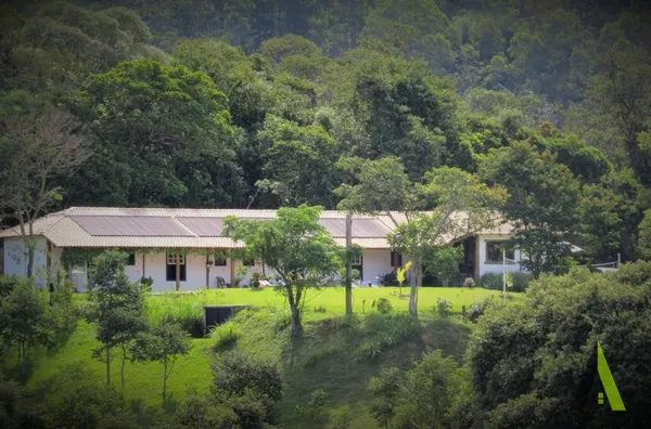 Haras Fazenda Exclusiva com Estrutura Completa em São Roque!