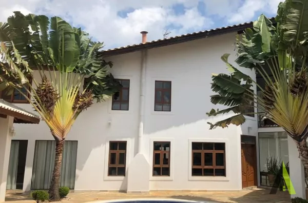 Casa em Bairro Nobre em São Roque! 