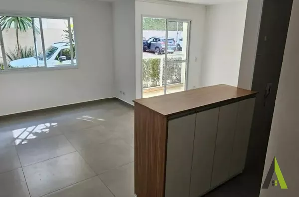  Apartamento em Bairro Tradicional de São Roque! 