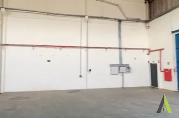  Galpão Industrial em São Roque!  