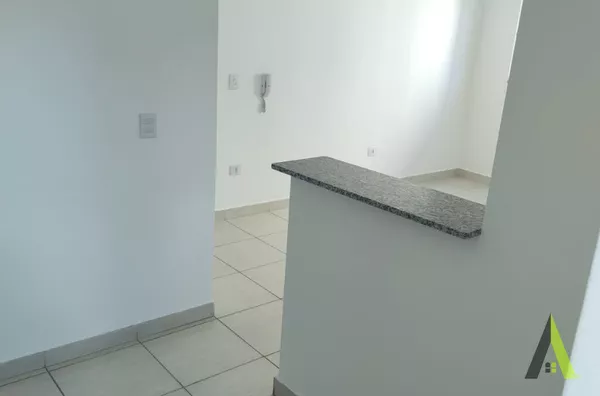 Apartamento em Condomínio de Mairinque!