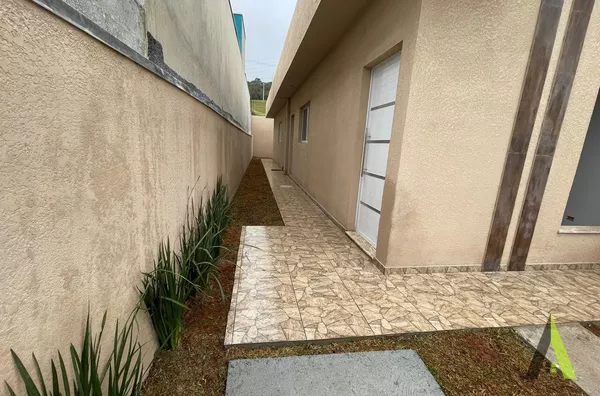 Casa em Condomínio Fechado de Cotia!