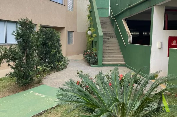 Apartamento com Sala de Jantar Integrada em São Roque!