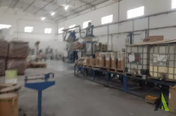  Indústria de Tintas com Infraestrutura Completa em Araçariguama!