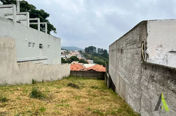 Terreno em Condomínio fechado!