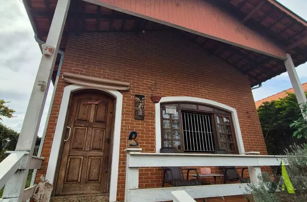 Casa Térrea com Área Gourmet em São Roque! 