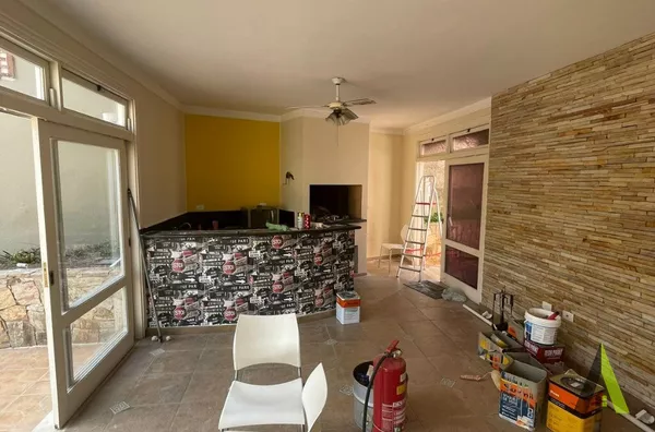 Casa de Alto Padrão em Condomínio Fechado no centro de  São Roque!