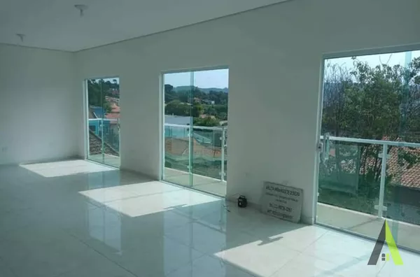 Ponto Comercial no Centro de São Roque!