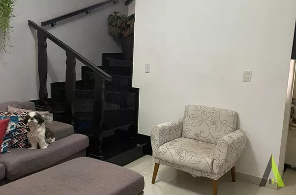 Casa em Condomínio Fechado de  São Roque!