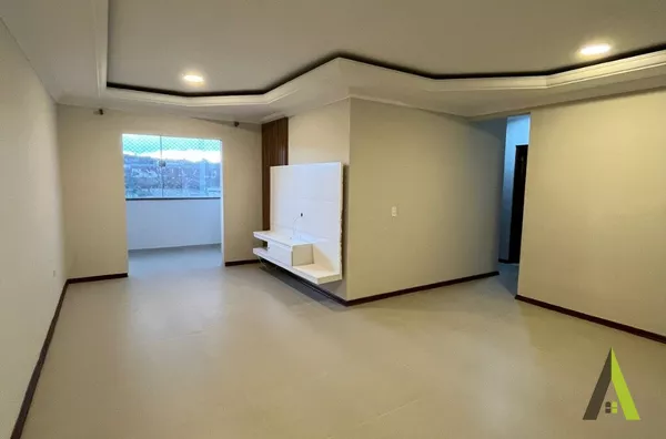 Apartamento Rico em Planejados em Condomínio de São Roque!