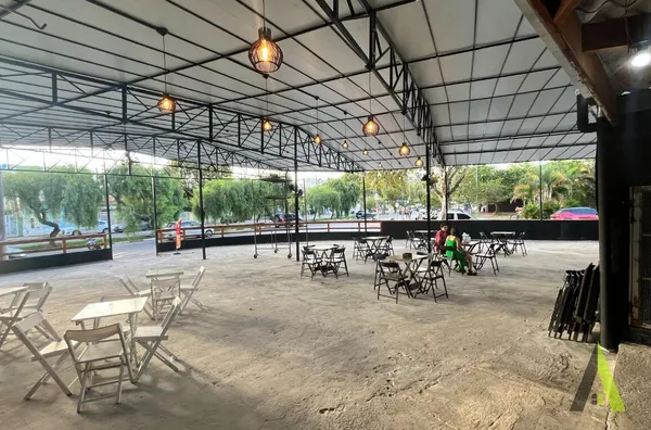 Box Comercial no Centro de São Roque! 