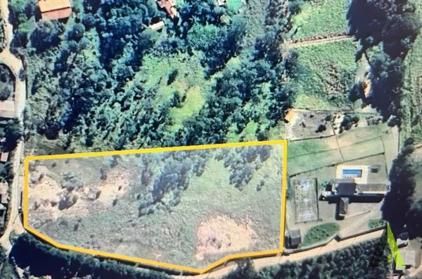 Oportunidade de Investimento em Terreno com Potencial Inigualável!