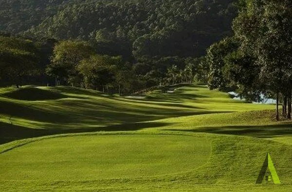 Terreno Exclusivo no Golf Club em São Roque!