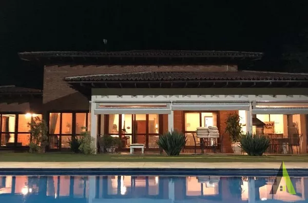 Sítio com 108 mil m² na beira da Represa em Mairinque! 