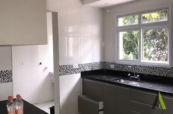 Apartamento Próximo ao Centro de São Roque! 
