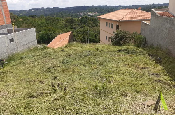  Terreno com Topografia Privilegiada em Mailasqui! 