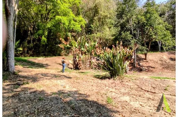 Chácara próximo ao Centro de São Roque!