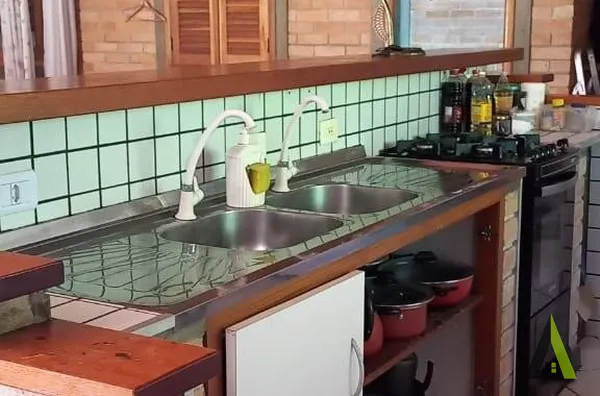 Chácara Próximo ao Centro de São Roque! 