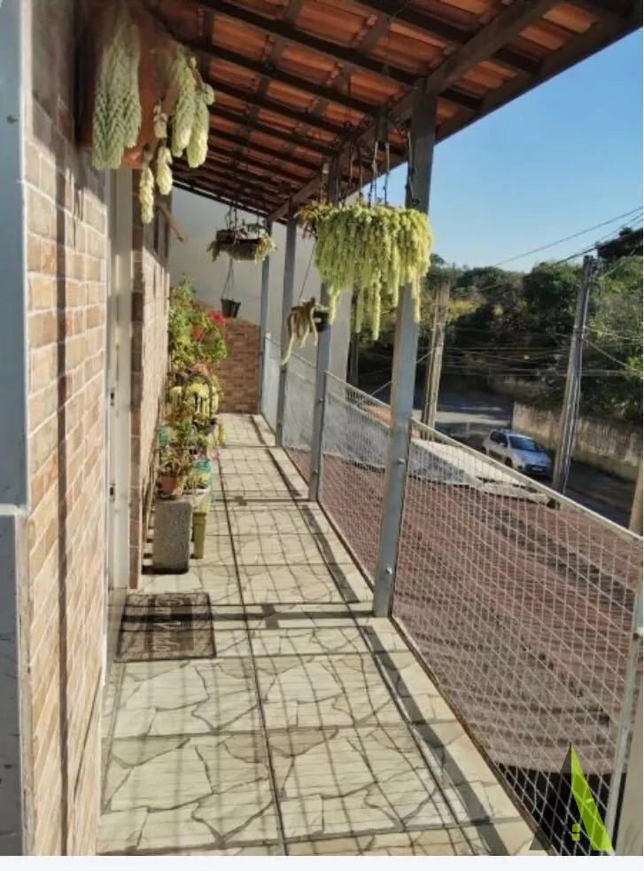 Casa Trrea em So Roque!  - CA230