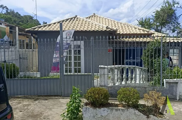 Salas Comercias em São Roque!