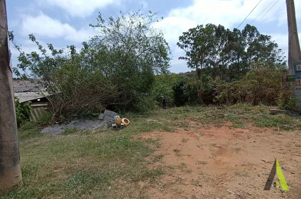 Terreno Plano na Estrada do Vinho em São Roque!