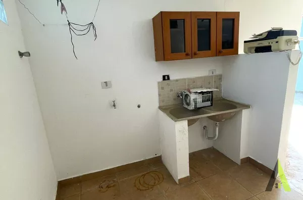 Casa com Área Gourmet  no Centro de São Roque! 