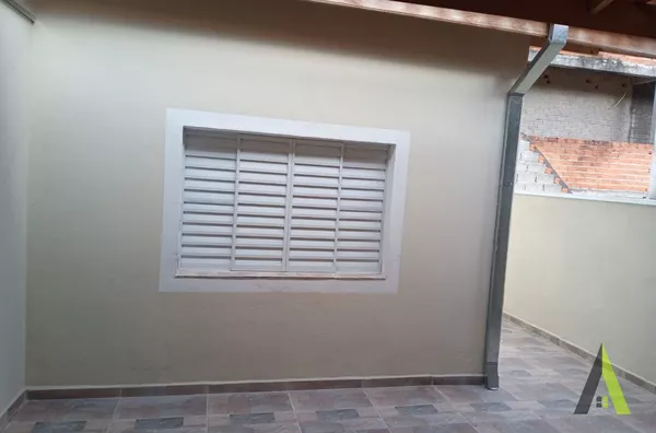 Casa nova em bairro próximo ao centro de São Roque!