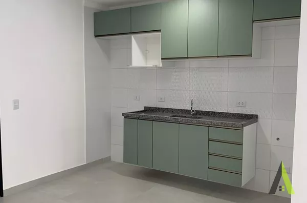 Casa Térrea em Condomínio Fechado de  São Roque!