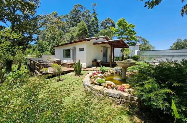 Pousada Próximo a Estrada do Vinho em São Roque! 