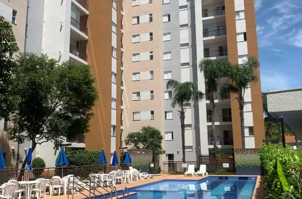  Apartamento  em Condomínio Clube de São Roque! 