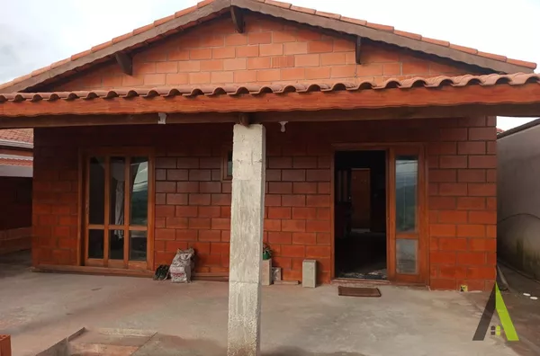 Chalé Localizado no Acqua Show em Mairinque!