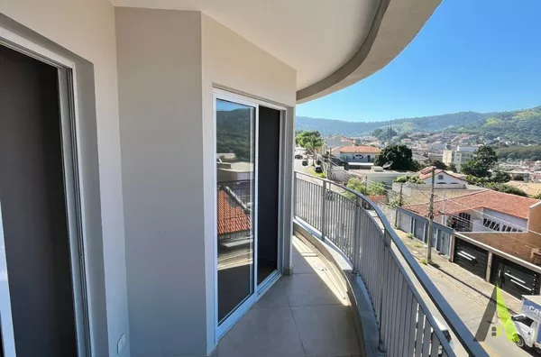 Apartamento Novo em Bairro Tradicional de São Roque!