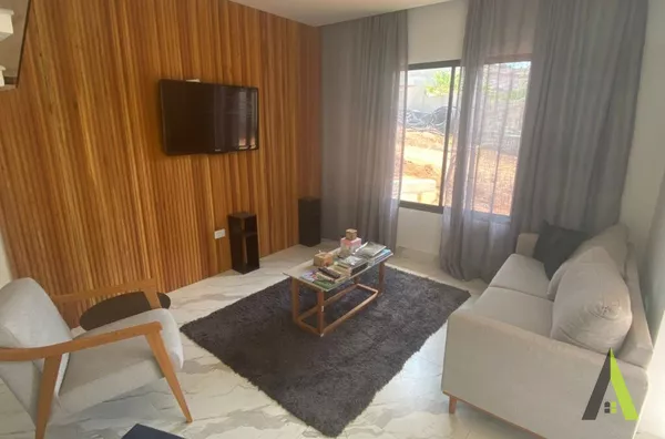  Casas em Condomínio Fechado em São Roque!