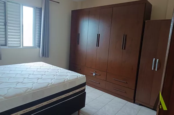  Apartamento no Centro de São Roque! 