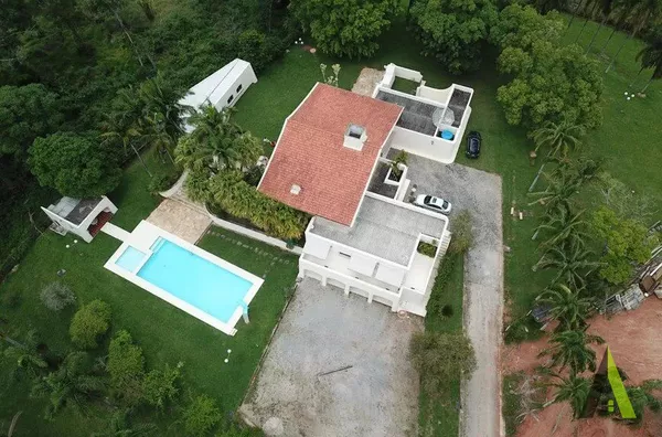 Chácara em Condomínio Fechado em São Roque! 