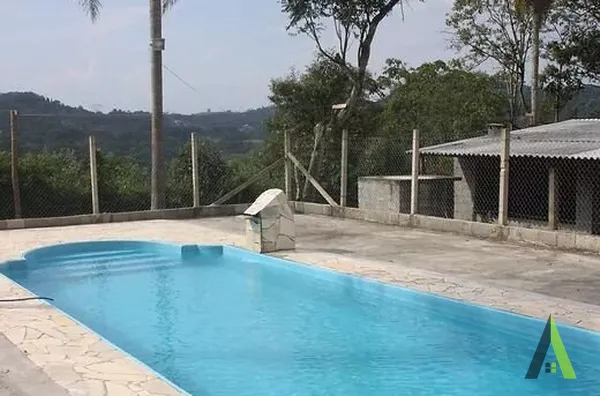 Sítio com Piscina em São João Novo - São Roque! 