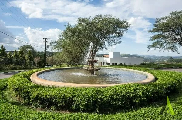 Terreno em Condomínio Fechado de Alto Padrão em São Roque!