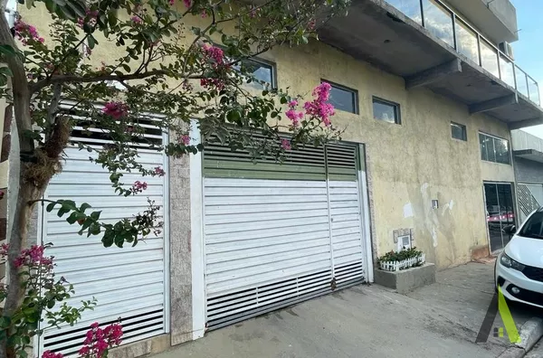 Sobrado com Área Gourmet completa em São Roque!