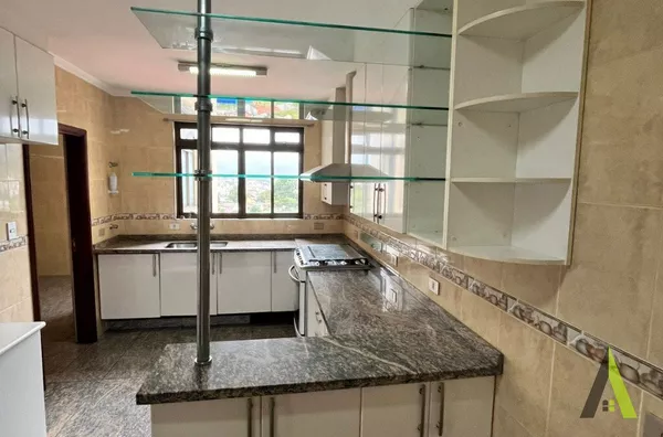 Apartamento em Condomínio Resort no Coração de São Roque!
