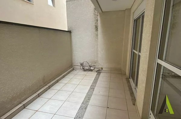 Lindo Studio Garden no centro São Roque!