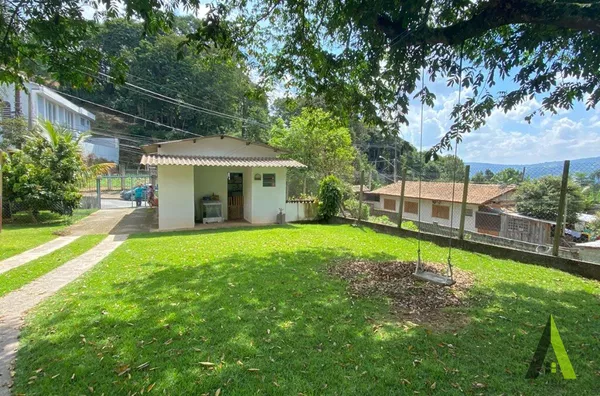 Chácara Próximo ao Centro de São Roque!