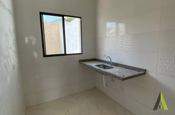 Casa em Condomínio Fechado em São Roque!